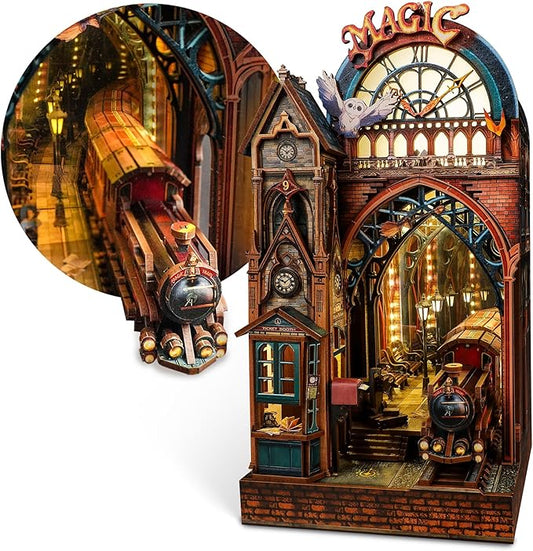 Book Nook Wooden 3D Puzzle Magic Station