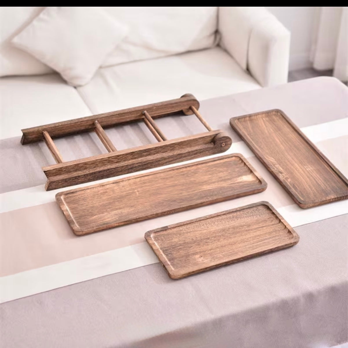Houten driedelig serveerrek